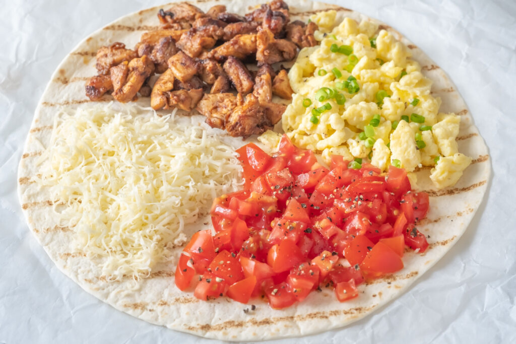 Cheesy Garlic Chicken Wraps